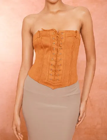Top PRETTYLITTLETHING, maro
