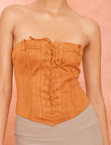 Top PRETTYLITTLETHING, maro