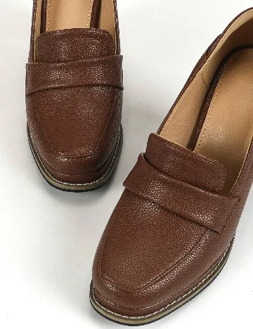 Pantofi SHEIN, maro