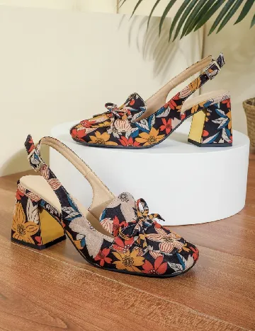 Pantofi SHEIN, floral print