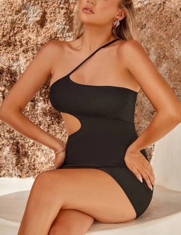 Rochie scurta PRETTYLITTLETHING, negru