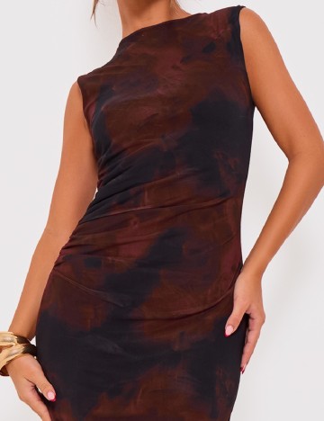 Rochie lunga PRETTYLITTLETHING, negru/maro