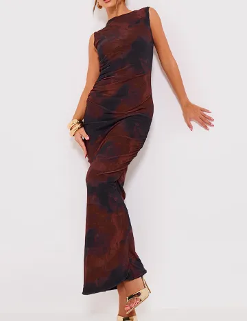 Rochie lunga PRETTYLITTLETHING, negru/maro