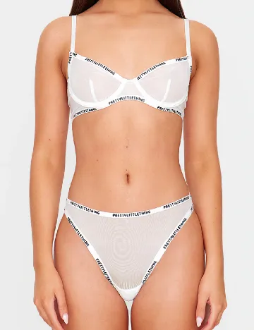 Sutien PRETTYLITTLETHING, alb Alb