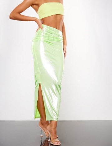 Fusta PRETTYLITTLETHING, verde