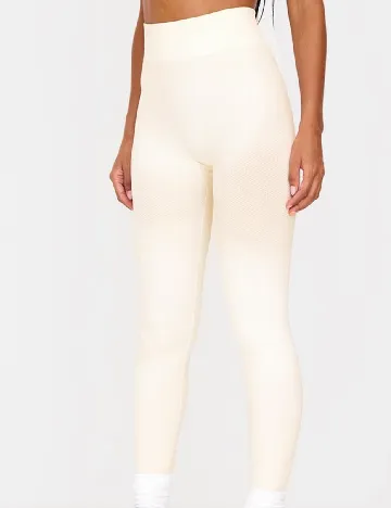 Colanti PRETTYLITTLETHING, ecru