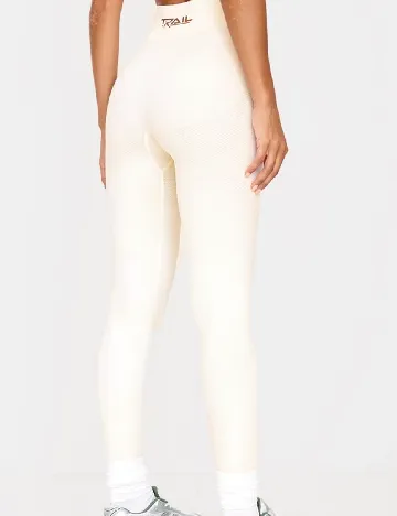 Colanti PRETTYLITTLETHING, ecru
