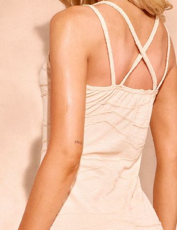 Rochie lunga PRETTYLITTLETHING, crem