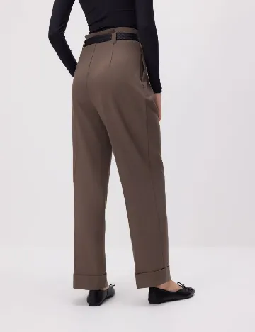 Pantaloni Reserved, maro