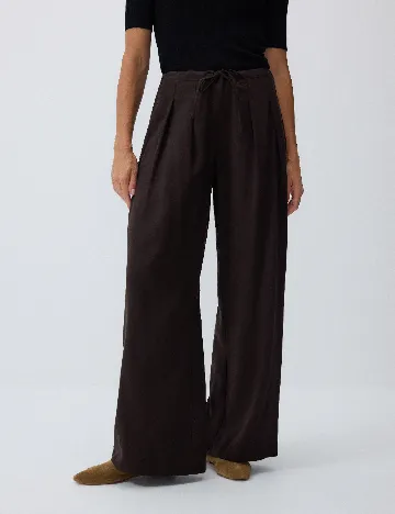 Pantaloni Reserved, maro