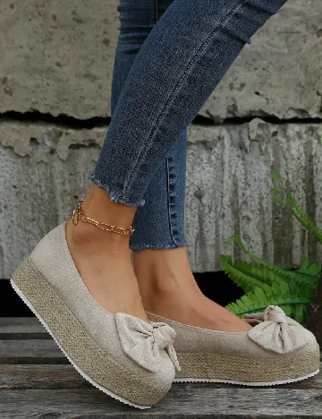 Balerini SHEIN, crem