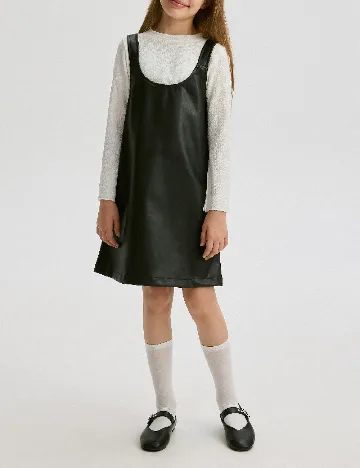 Compleu Reserved, alb/negru Negru