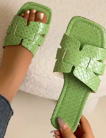 Slapi SHEIN, verde