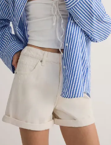 Pantaloni scurti Reserved, ecru