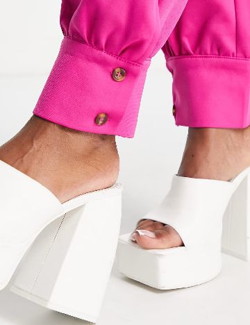 Pantaloni Heartbreak, roz
