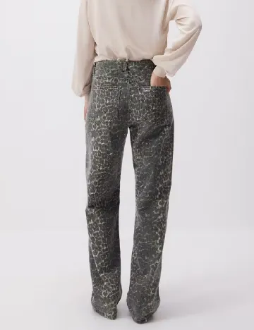 Blugi Reserved, animal print