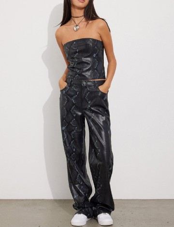 Top Envii, negru