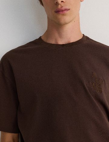 Tricou Reserved, maro