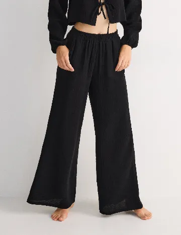 Pantaloni Reserved, negru
