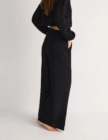 Pantaloni Reserved, negru