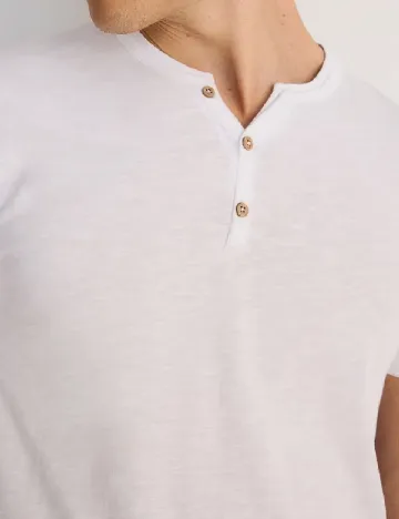 Tricou Reserved, alb