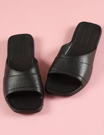 Slapi SHEIN, negru