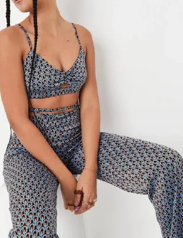 Top Missguided, mix culori