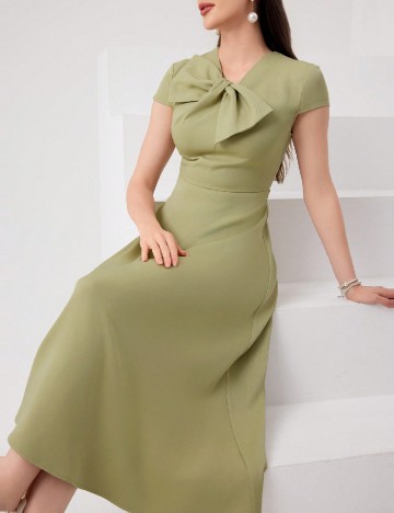 Rochie medie SHEIN, verde