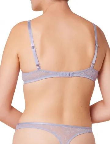 Sutien Triumph, mov