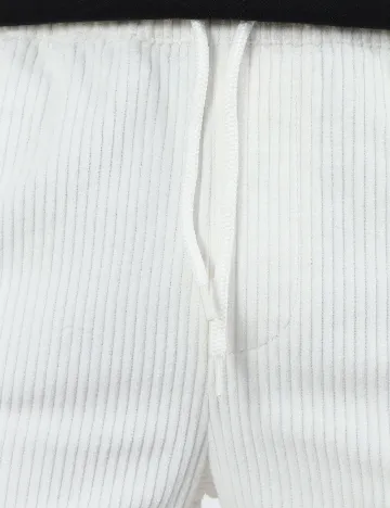Pantaloni scurti ASOS, alb Alb