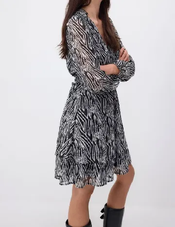 Rochie scurta Reserved, negru/alb