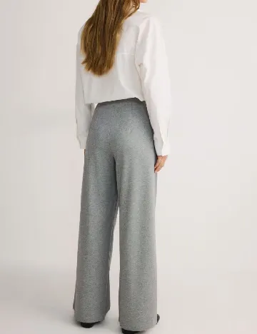 Pantaloni Reserved, gri