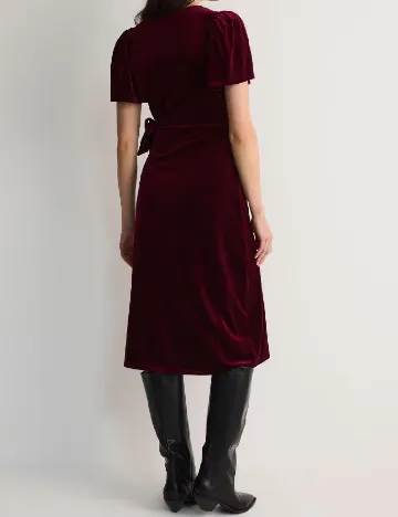 Rochie medie Reserved, visiniu