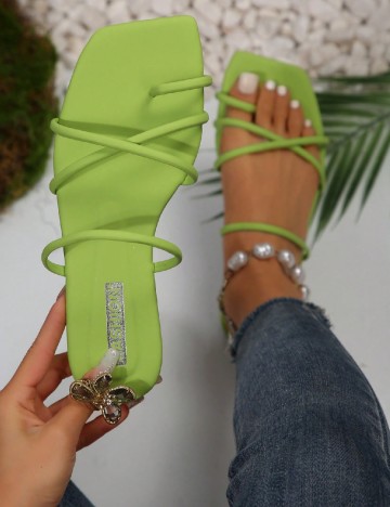 Slapi SHEIN, verde