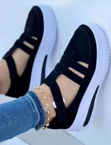 Pantofi SHEIN, negru