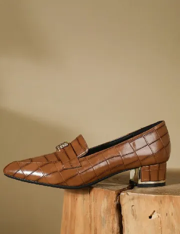 Mocasini SHEIN, maro
