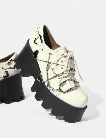 Pantofi SHEIN, bej