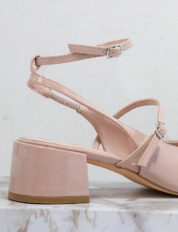 Pantofi SHEIN, roz