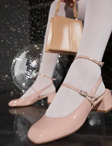 Pantofi SHEIN, roz