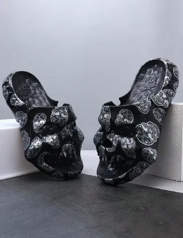 Slapi SHEIN, negru Negru