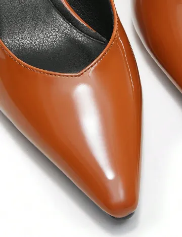 Pantofi SHEIN, maro