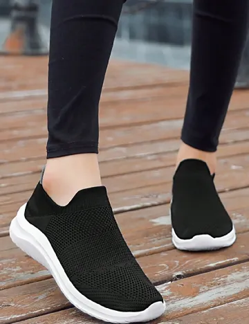 Adidasi SHEIN, negru