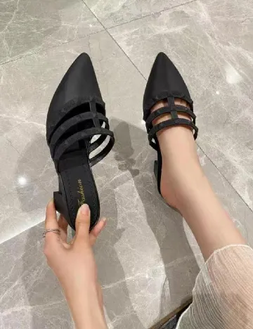 Saboti SHEIN, negru