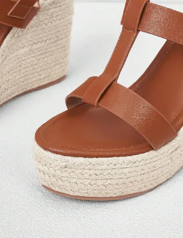 Sandale SHEIN, maro