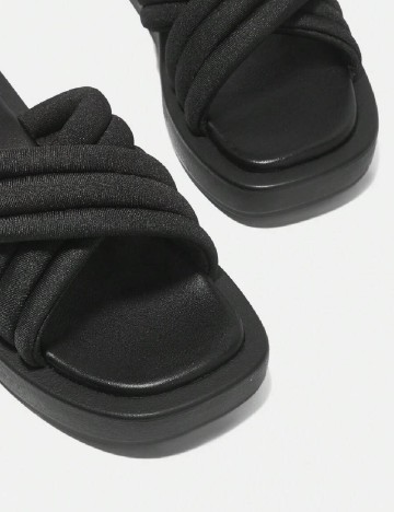 Slapi SHEIN, negru