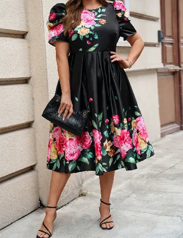 Rochie medie SHEIN CURVE, negru floral