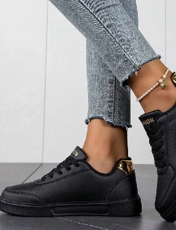Adidasi SHEIN, negru
