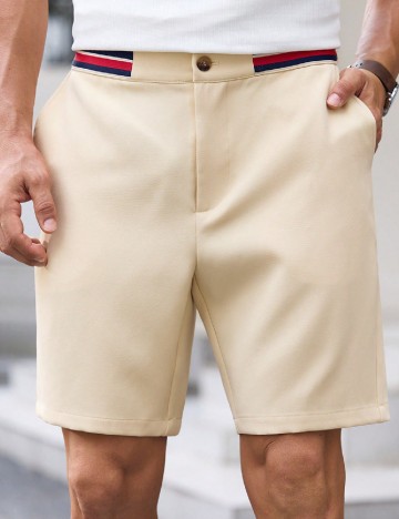 Pantaloni scurti SHEIN, crem