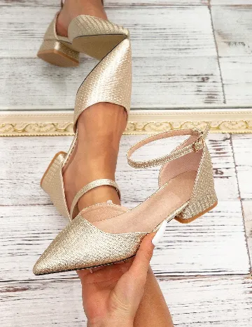 Pantofi SHEIN, auriu