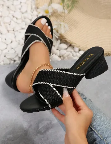 Saboti SHEIN, negru